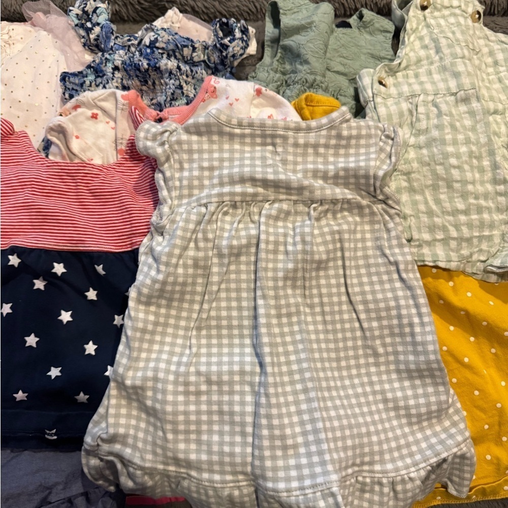 Bundle of Girls Dresses Range 3 Months to 3T - Picture 2 of 14